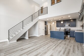 104 W Main St in Thorntown, IN - Building Photo - Building Photo