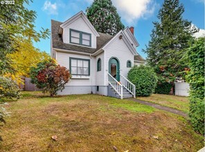 1915 Hilyard St in Eugene, OR - Building Photo - Primary Photo