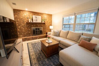 808 Birchwood Rd in Savannah, GA - Building Photo - Building Photo