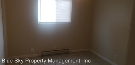 258 N G St in Porterville, CA - Building Photo - Building Photo