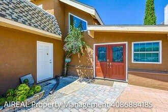 10697 Morengo Dr in Cupertino, CA - Building Photo - Building Photo
