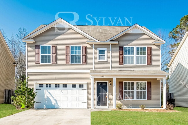 1295 Green Turf Ln in Elgin, SC - Foto de edificio - Building Photo