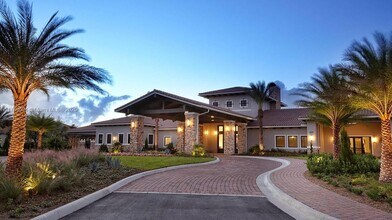 11460 SW Pietra Wy in Port St. Lucie, FL - Building Photo - Building Photo
