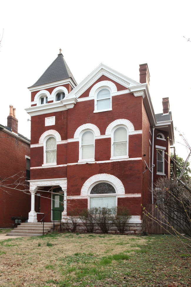 1371 S 2nd St in Louisville, KY - Building Photo - Building Photo