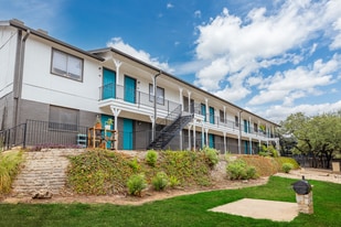 Bridge at Terracina in Austin, TX - Building Photo