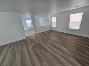 3334 Palio Ave in Las Vegas, NV - Building Photo - Building Photo
