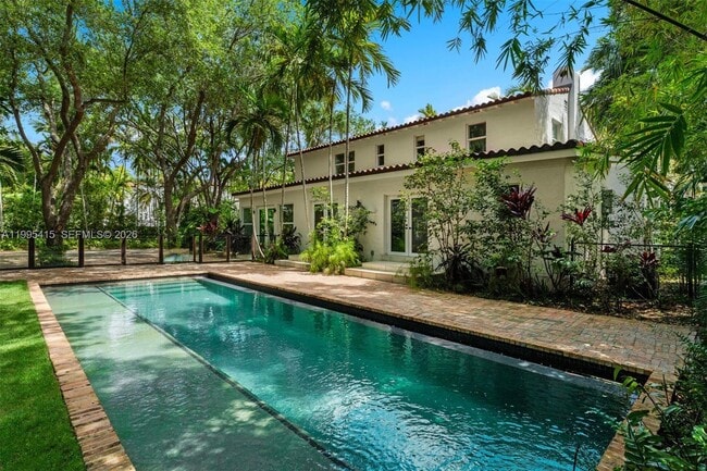 5812 Alton Rd in Miami Beach, FL - Building Photo - Building Photo