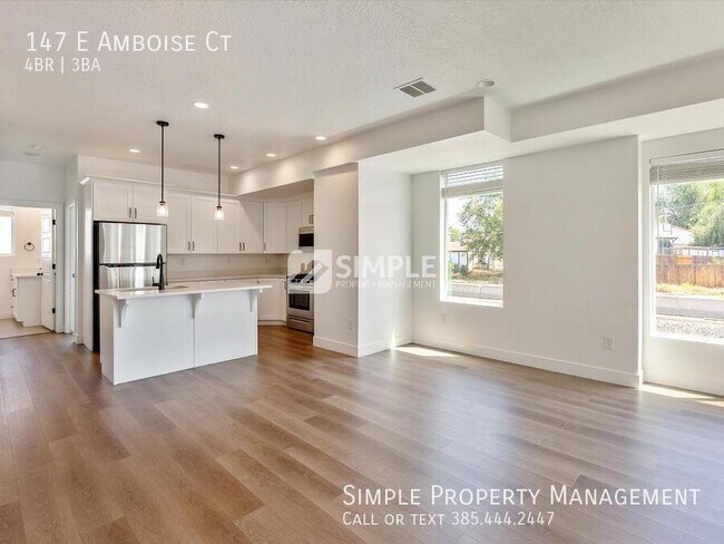 property at 147 E Amboise Ct