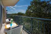 Wayne Manchester Towers Apartments in Silver Spring, MD - Foto de edificio - Building Photo