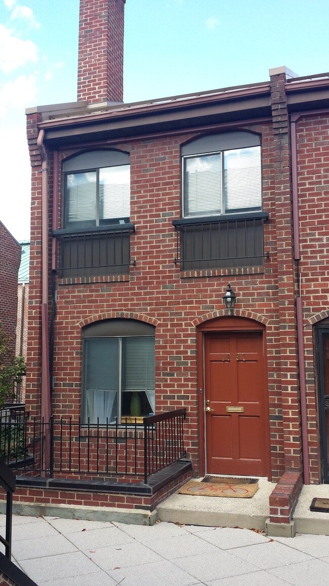 property at 1097 Paper Mill Ct