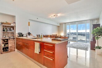 1830 S Ocean Dr, Unit 4709 in Hallandale Beach, FL - Building Photo - Building Photo