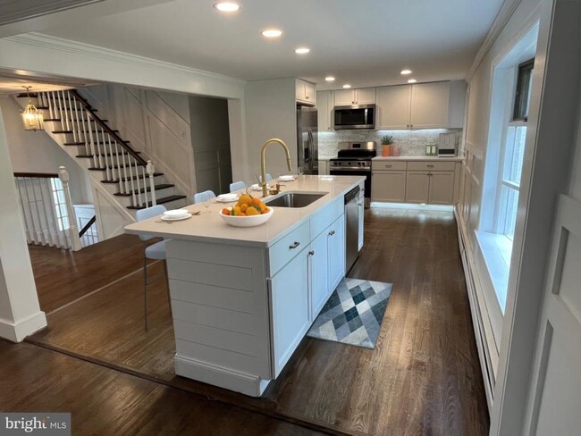 property at 308 Gwynedd Ave