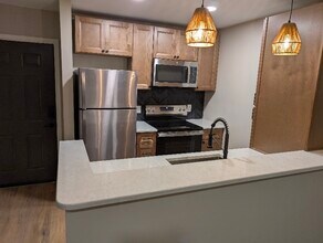 1511 Graduate Ln in Raleigh, NC - Building Photo - Building Photo