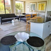 345 W Fullerton Pkwy, Unit 501 in Chicago, IL - Building Photo - Building Photo