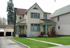 Espanola Elm Annex Apartments