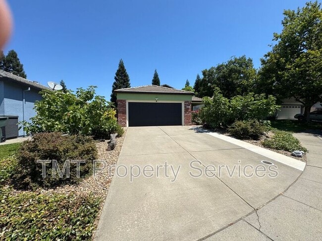 property at 301 Brimfield Ct