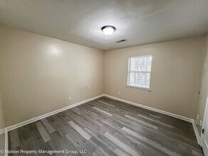 1632 Hamlet Dr in Chattanooga, TN - Building Photo - Building Photo