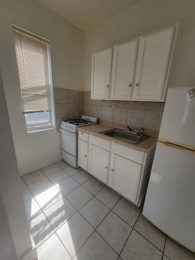 7208 Torresdale Ave in Philadelphia, PA - Building Photo - Building Photo