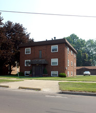 Park Place Apartments in Warren, OH - Foto de edificio - Building Photo