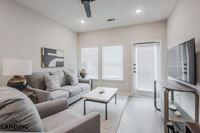 1650 Harris Hill Rd, Unit 06-6302