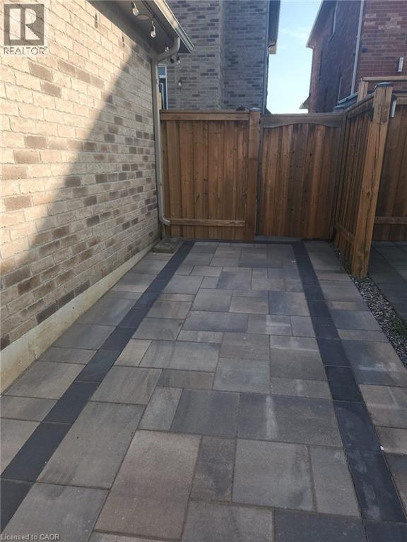 5349 Tenth Line W in Mississauga, ON - Building Photo - Building Photo