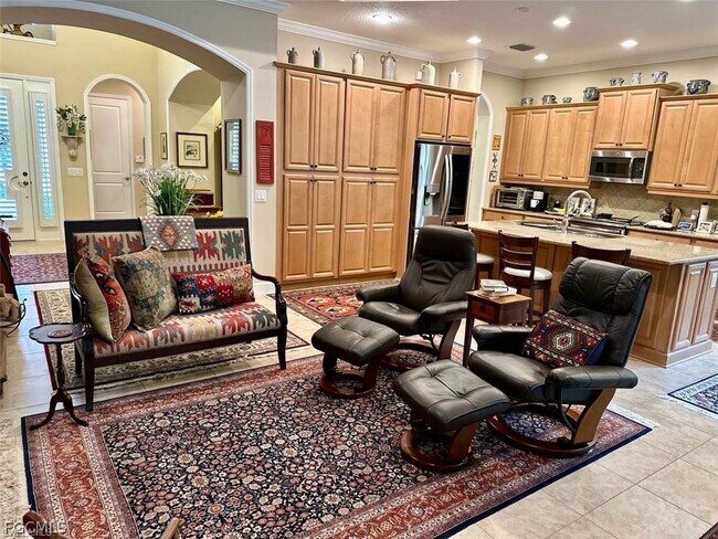 property at 9061 Isla Bella Cir