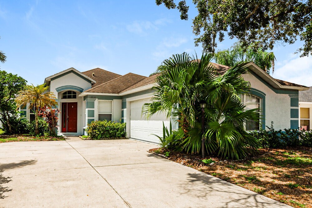 12610 Rockrose Glen in Lakewood Ranch, FL - Building Photo