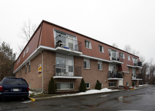 Marose Apartments in Ottawa, ON - Building Photo - Building Photo