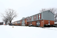 361 Mathews Rd in Youngstown, OH - Building Photo - Building Photo