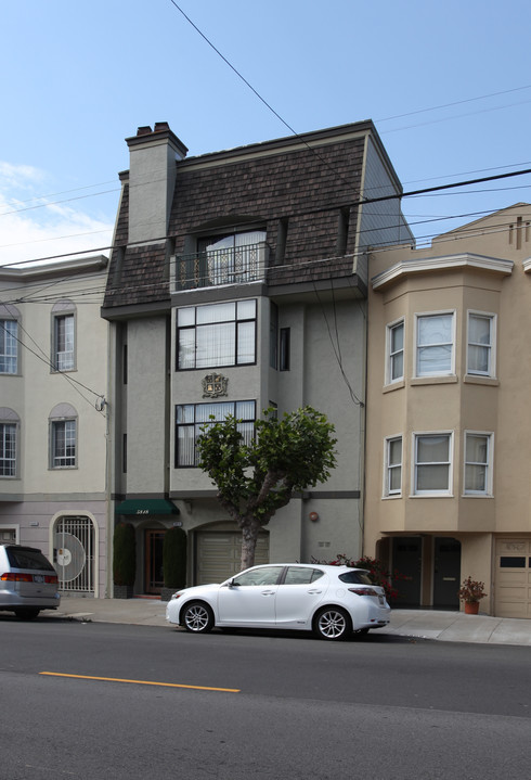 5818 California St in San Francisco, CA - Building Photo