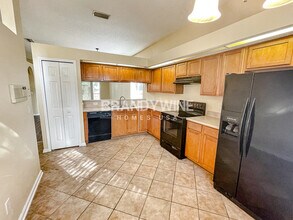 2998 Bessent Rd in Jacksonville, FL - Building Photo - Building Photo