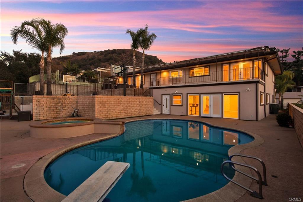 1259 Swarthmore Dr in Glendale, CA - Building Photo