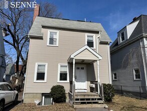 171 Cambridge St, Unit 1 in Boston, MA - Foto de edificio - Building Photo