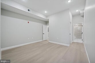 103 N 63rd St in Philadelphia, PA - Building Photo - Building Photo