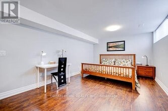 28 Earlton Rd in Toronto, ON - Building Photo - Building Photo