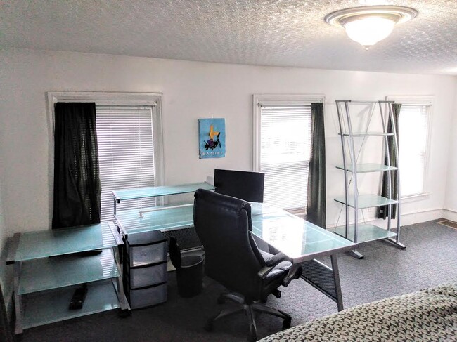 141 Murray St, Unit 2F