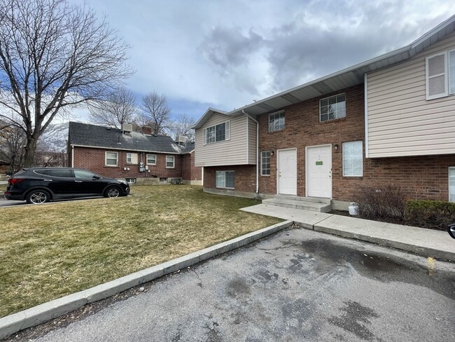 699 600 W in Provo, UT - Building Photo - Building Photo