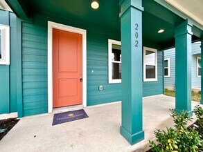 202 Elm Br Trl in Taylor, TX - Building Photo - Building Photo