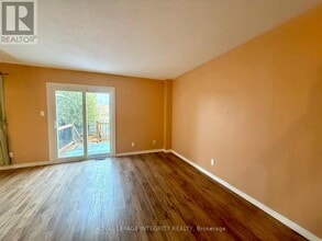 3 Baton Ct in Ottawa, ON - Building Photo - Building Photo