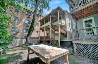 2036 Sherman Ave in Evanston, IL - Building Photo - Building Photo