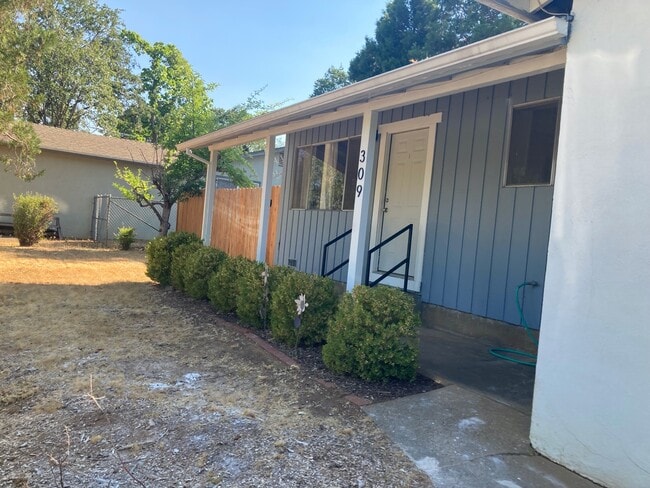 property at 309 Glen Rd