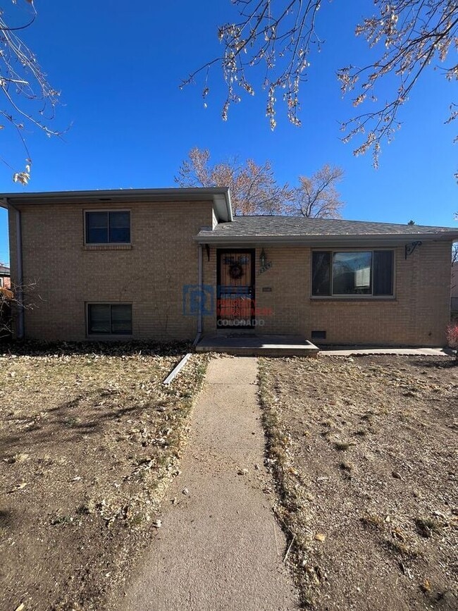 property at 2564 S Yates St