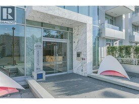 6538 Nelson Ave in Burnaby, BC - Building Photo