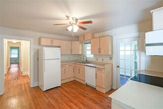 2055 Anderson Dr SE in Smyrna, GA - Building Photo - Building Photo