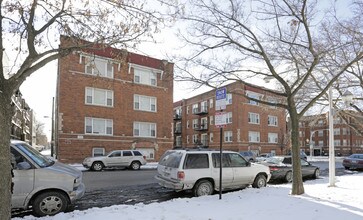2101 E 67th St in Chicago, IL - Building Photo - Building Photo