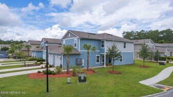 852 Capitol Pkwy in Jacksonville, FL - Building Photo
