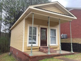 403 Saddle Creek Loop in Oxford, MS - Building Photo