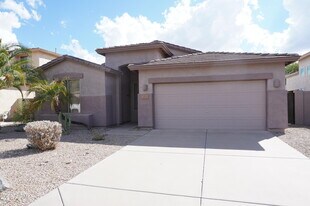 1821 W Glenhaven Dr in Phoenix, AZ - Building Photo