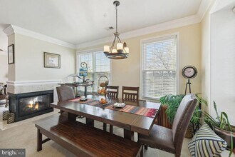 1735 W Braddock Pl in Alexandria, VA - Building Photo - Building Photo