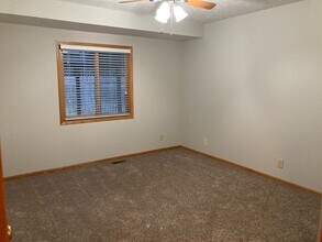 1911 NW 55th St in Lincoln, NE - Building Photo - Building Photo